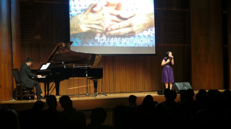 Alunan Musik untuk Penderita Alzheimer