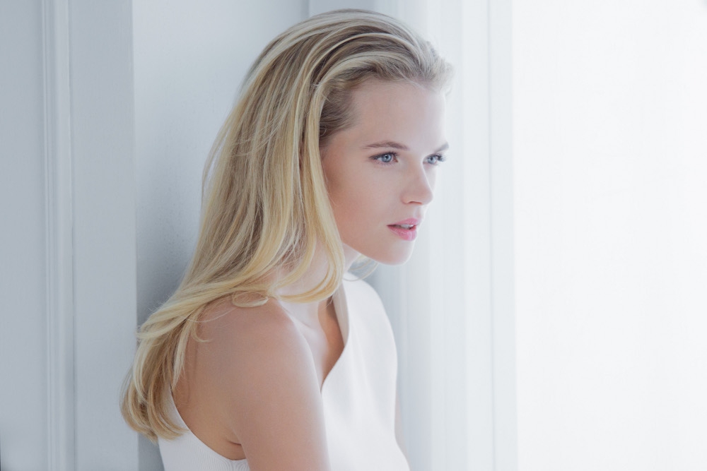Gabriella Wilde, Wajah Baru Estee Lauder