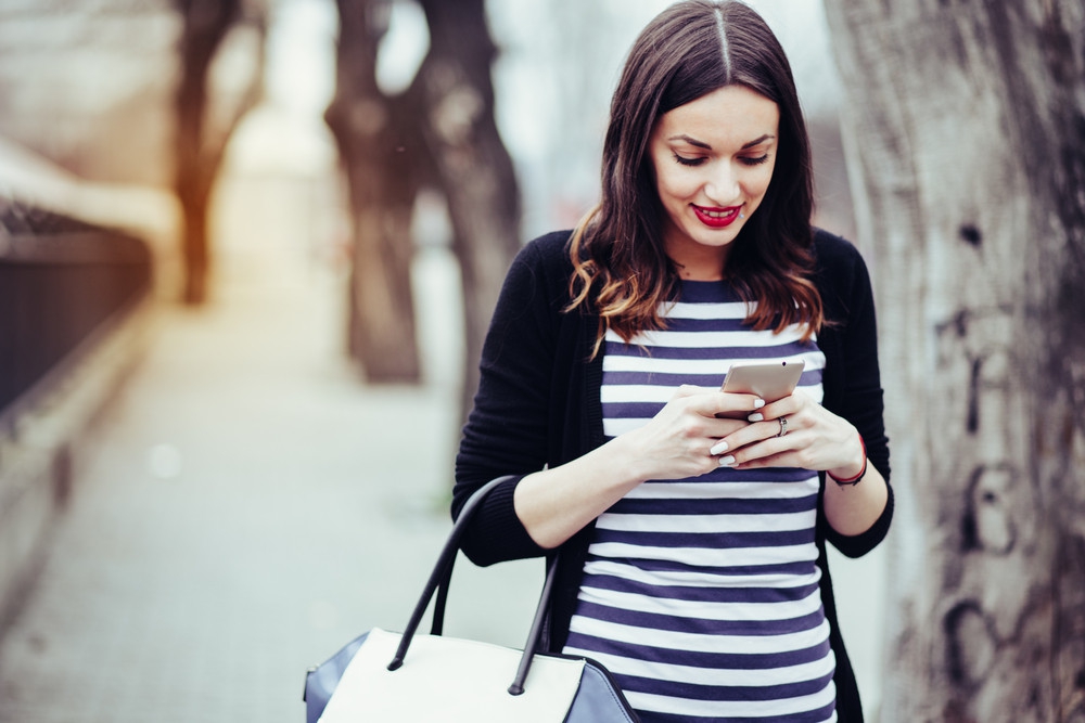 Alternatif Dating App Pilihan Cosmo, Selain Tinder!