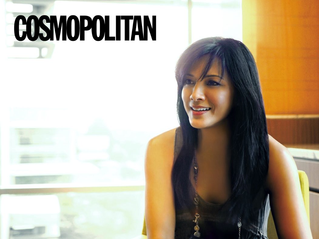 Rahasia Tampil Percaya Diri Ala Kelly Hu