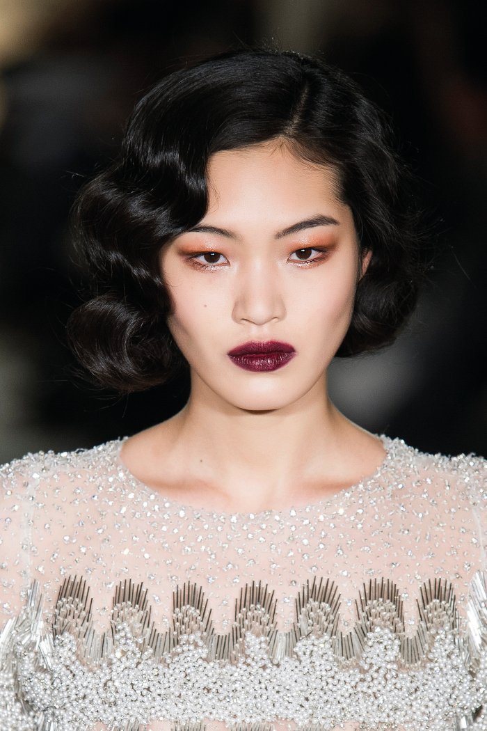 Beauty Q&A: Trik Mengenakan Eyeshadow Berwarna