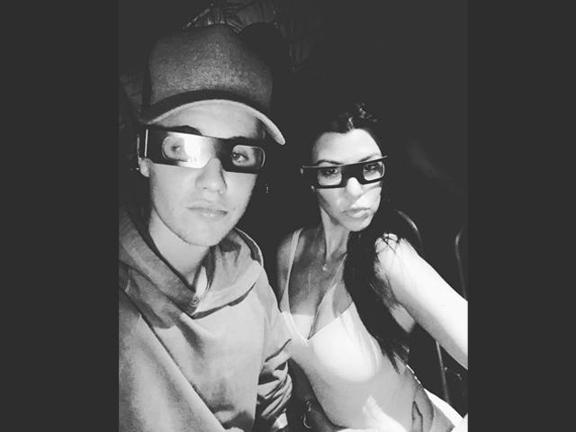 Justin Bieber Berkencan dengan Kourtney Kardashian 