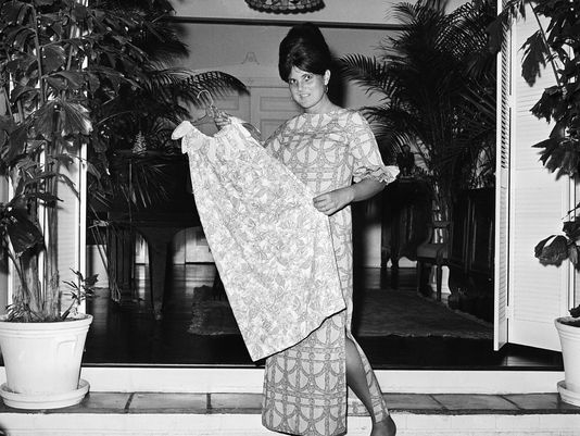 Desainer Ikonik, Lilly Pulitzer Tutup Usia