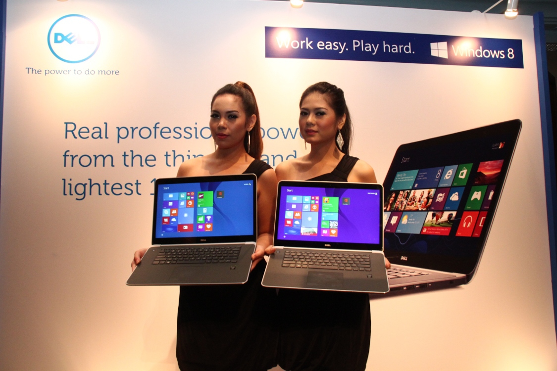 Laptop Tipis & Ringan untuk Para Traveler