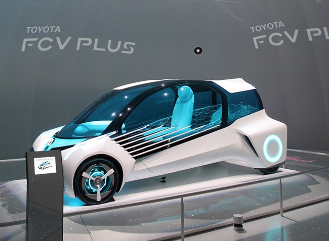 Deretan Fearless “Ladies” di Tokyo Motor Show 2015