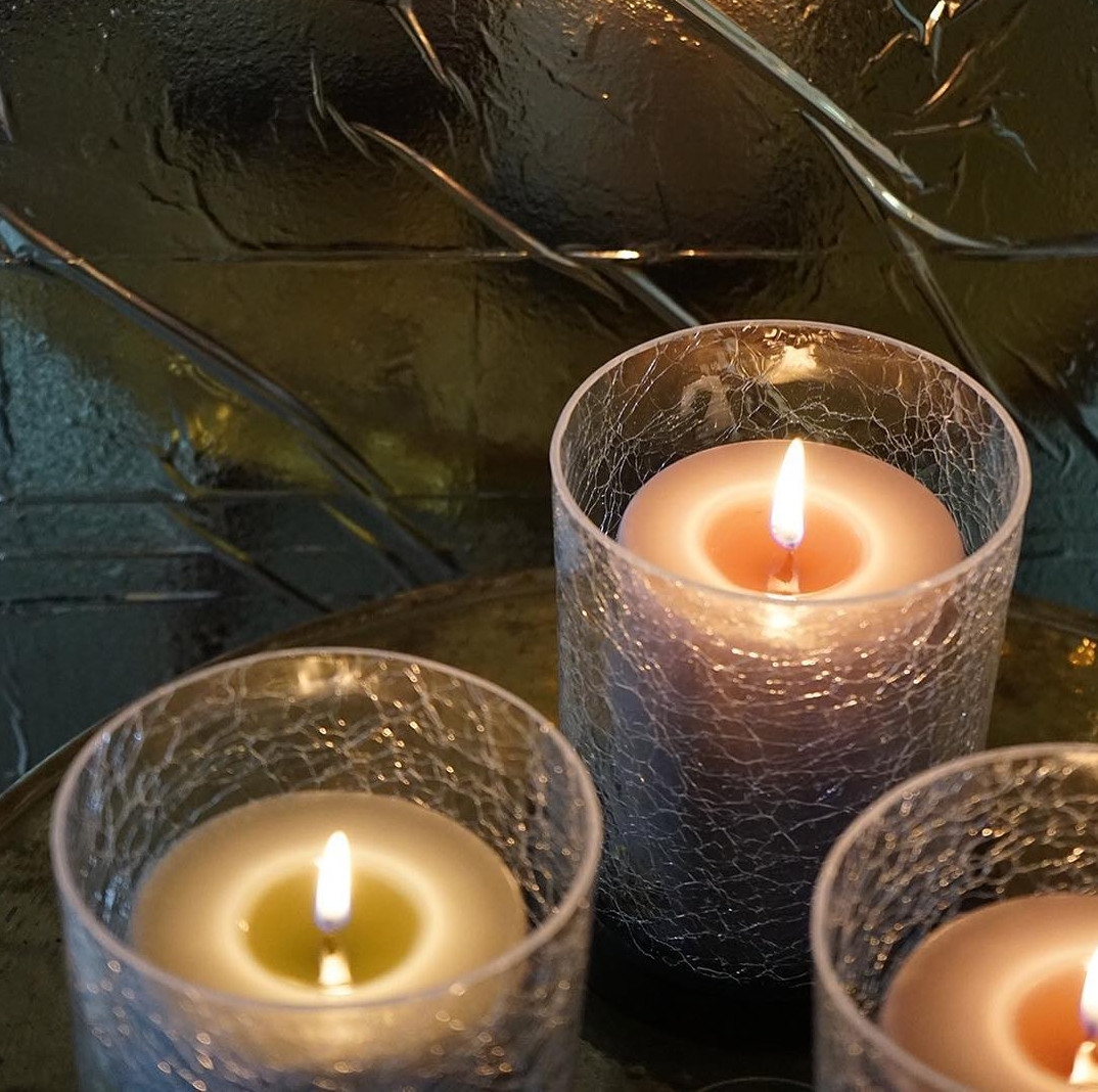 7 Tips Menyalakan dan Menjaga Lilin Tetap Awet