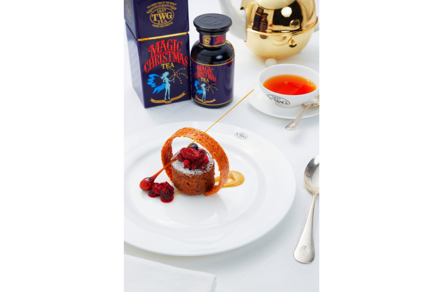 Enjoy Tea Time for Your Holy Night