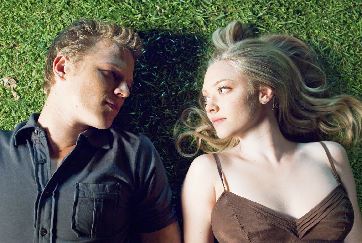 Buat LDR Anda Jadi Tak Membosankan