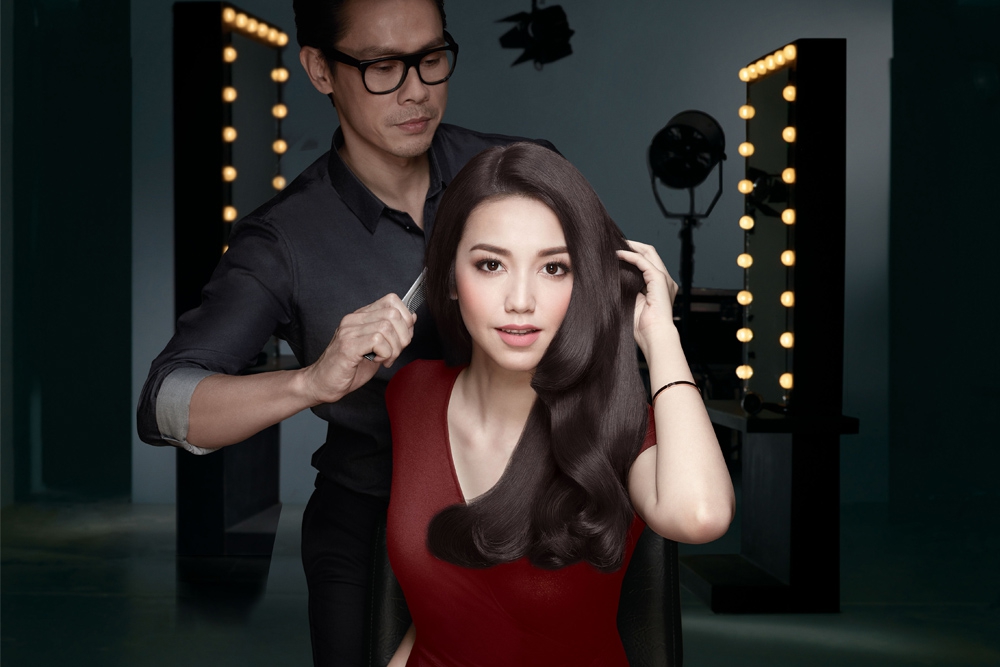 Rambut Berkilau dengan TRESemmé Keratin Smooth 