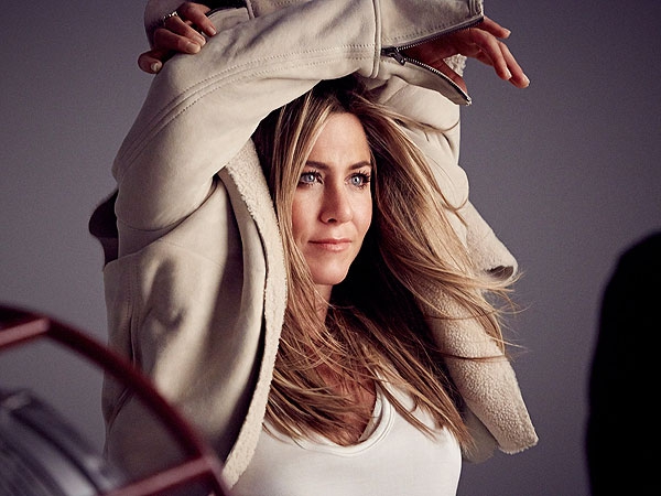 Beauty Interview: Jennifer Anniston x Living Proof