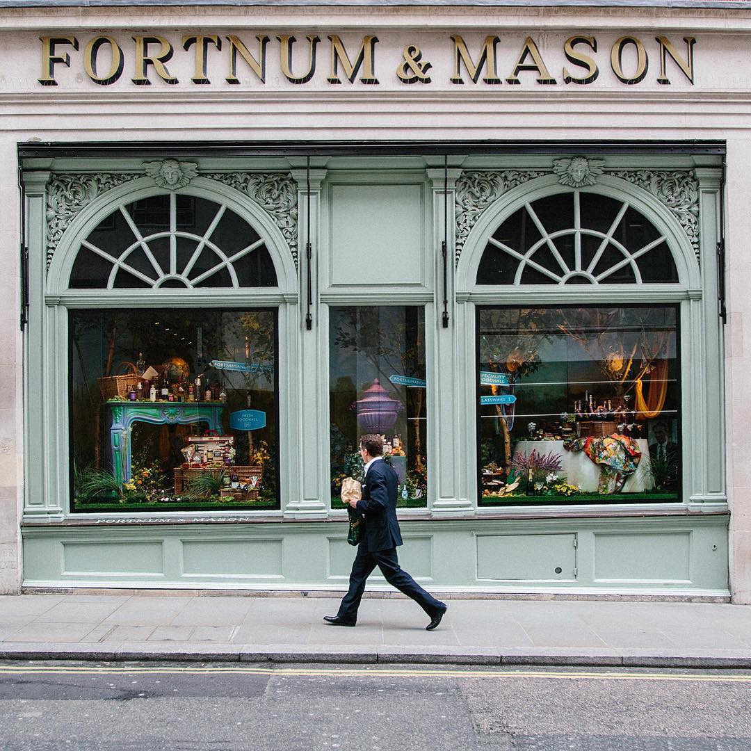Fortnum & Mason, Supermarket Kaum Borjuis London