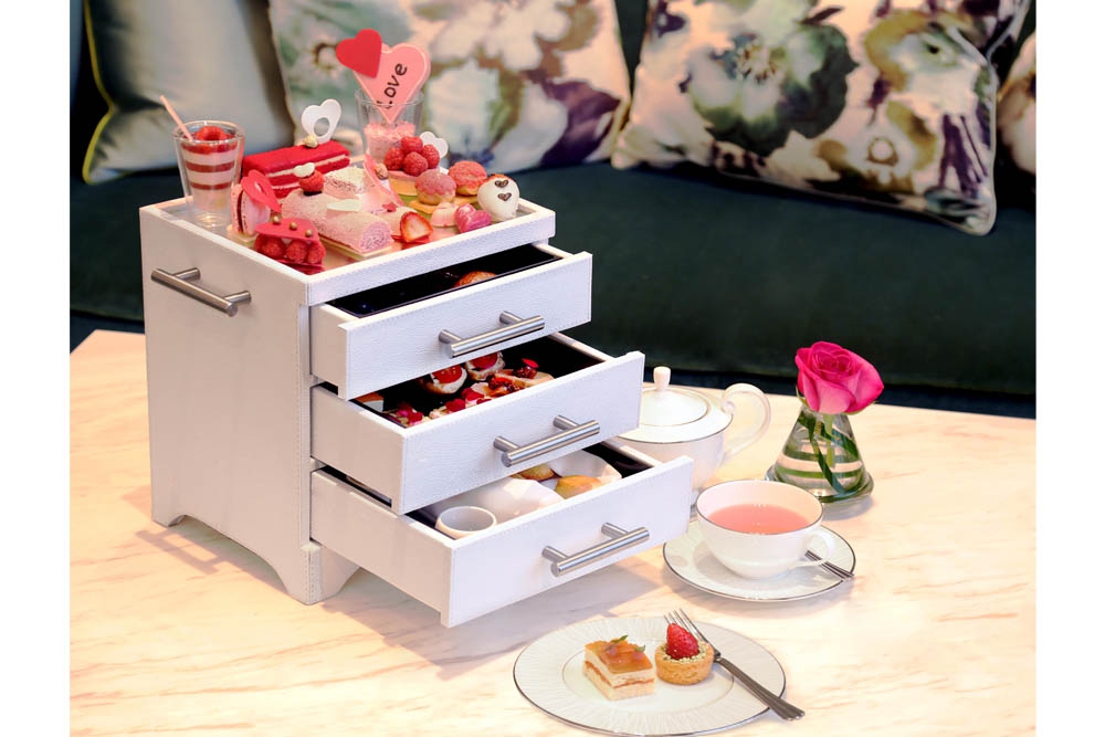 Afternoon Tea Romantis di Fairmont Hotel Jakarta
