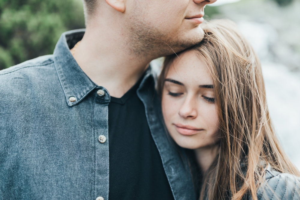 5 Tanda Anda Harus Mengakhiri Hubungan Dengan Si Dia