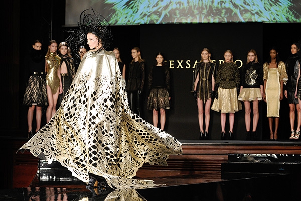 Geliat Tex Saverio Di Panggung Paris Fashion Week 2014
