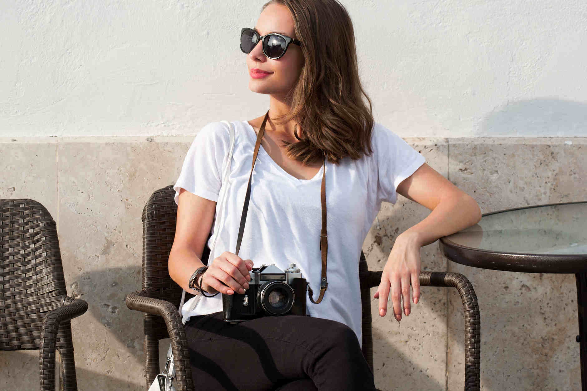 5 Kamera Mirrorless yang Pas Untuk Vlogger Pemula