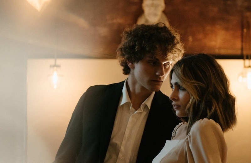 5 Tanda Pasangan Berpikir untuk Putus dari Kamu!