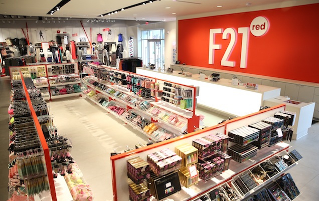 Forever 21 Meluncurkan Spinoff Brand F21 di Kanada