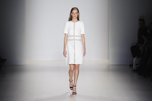 Tadashi Shoji Luncurkan Koleksi Pertama untuk Remaja