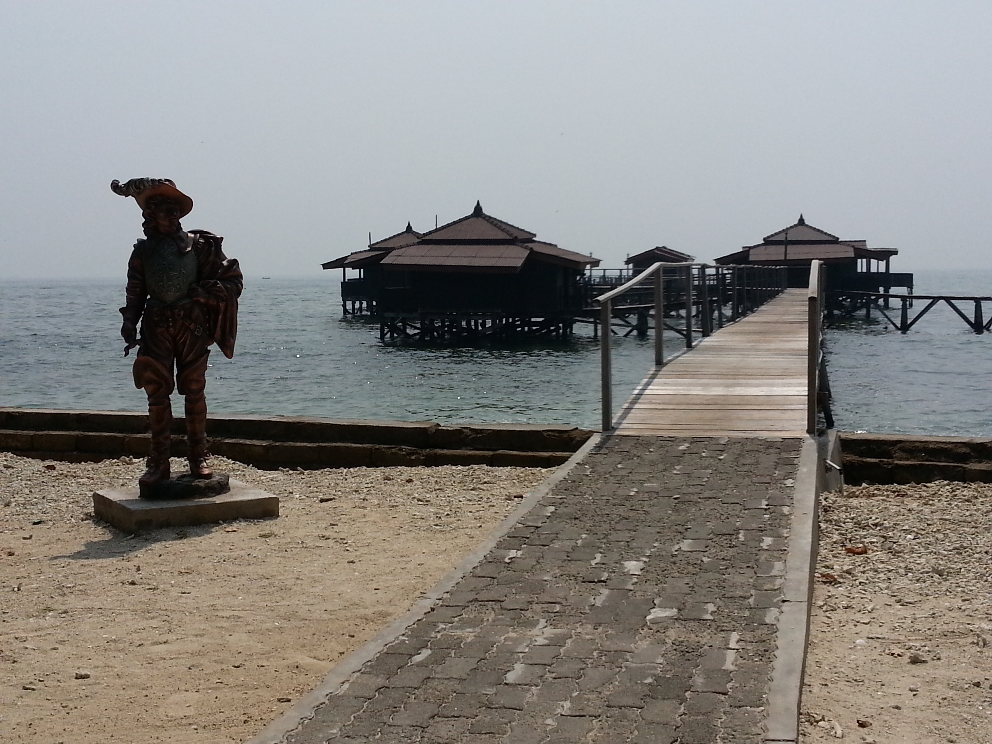 Jelajah Wisata Alam dan Sejarah di Pulau Bidadari