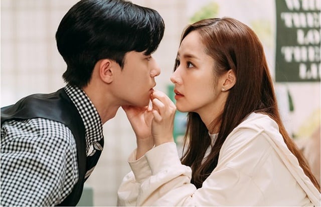 Ini Deretan Drama Korea yang Diangkat dari Komik Webtoon