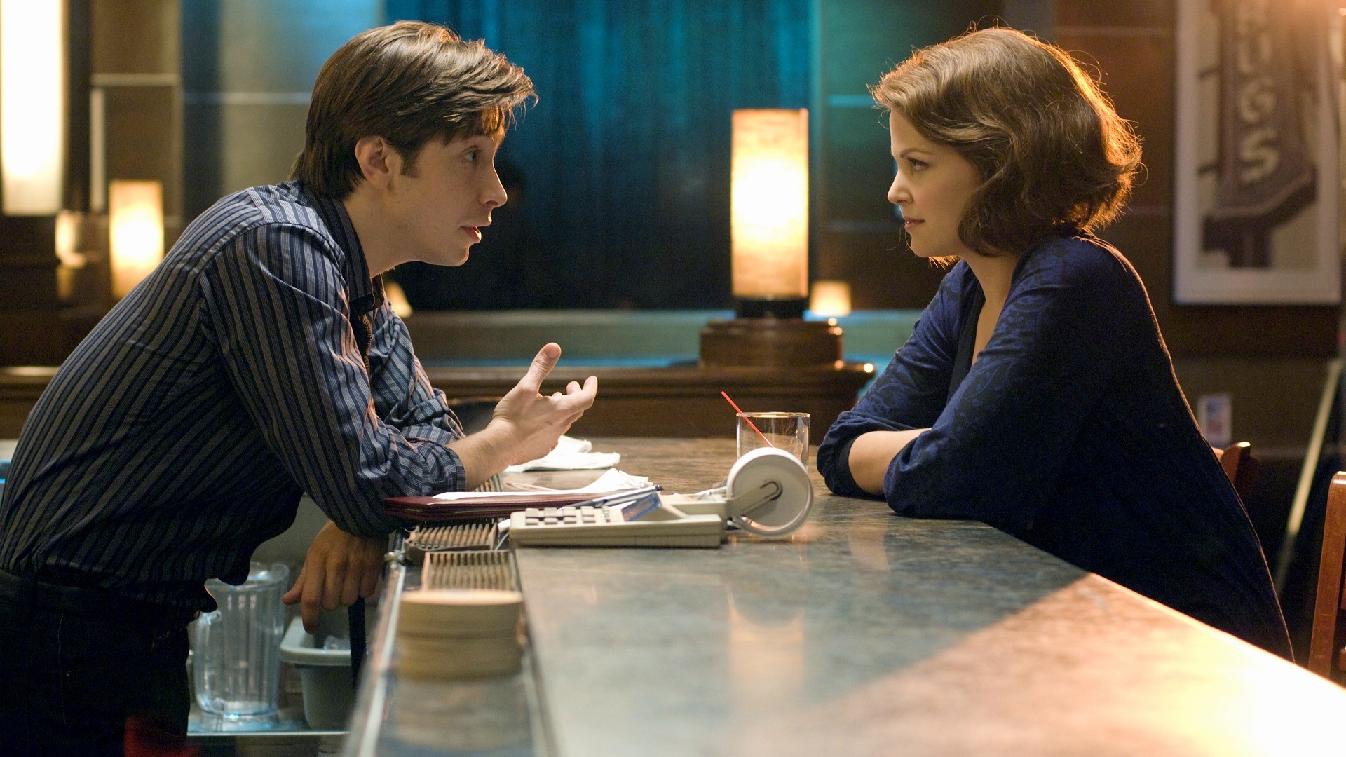 Anda Wanita Pencemburu? Kenali Tandanya!