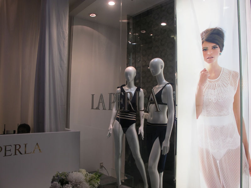 Bergaya Seksi dengan La Perla