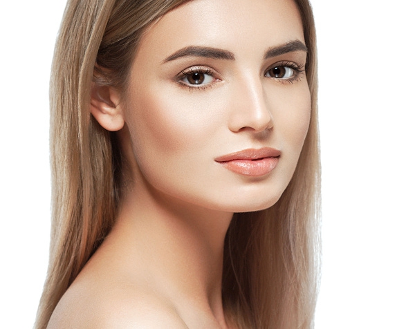 Tip Makeup untuk Si Wajah Bulat