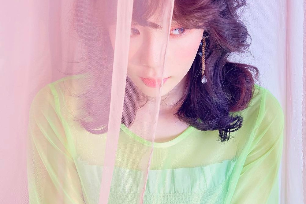 Perhitungkan 5 Hal Ini Sebelum Potong Poni Pendek!