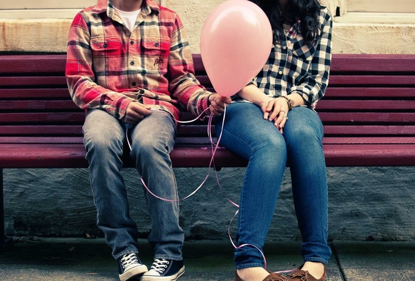 4 Cara Membuat Si Dia Lebih Pede di Kencan Pertama