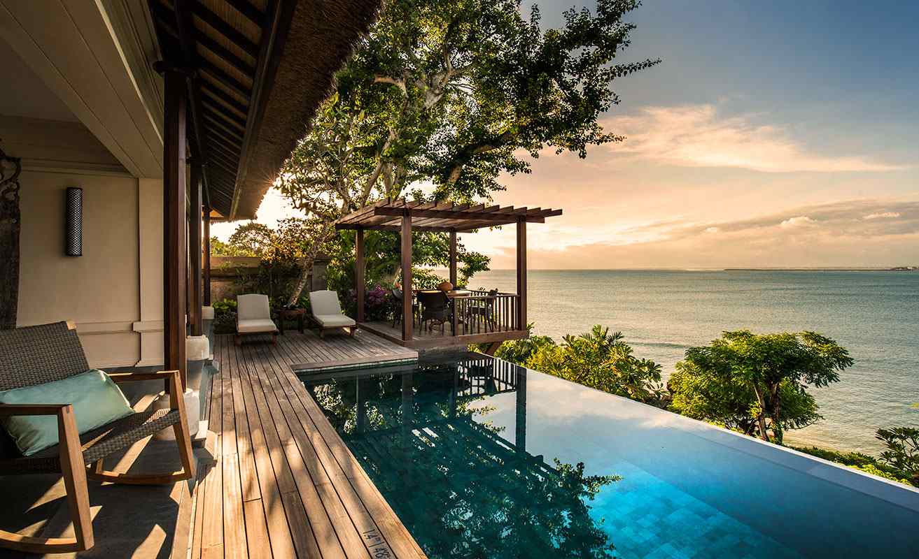 Weekend Travel: Sensasi Menginap di Four Seasons Bali