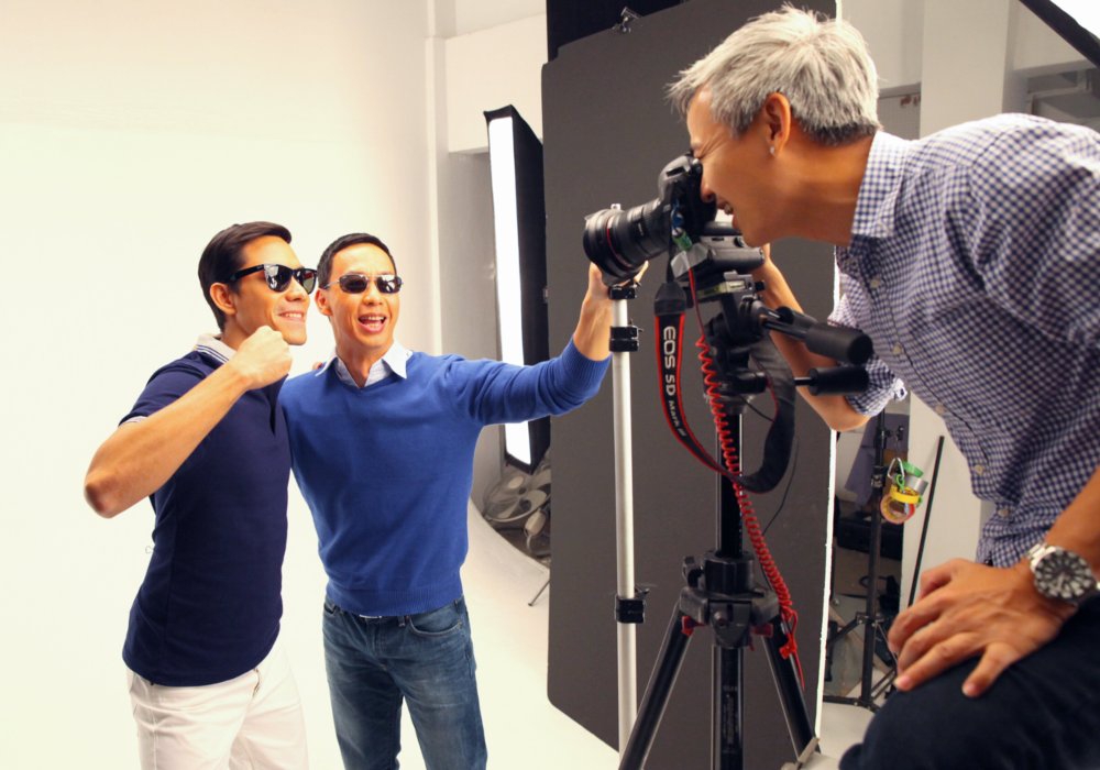 Groufie, A New Cool Way of Selfie