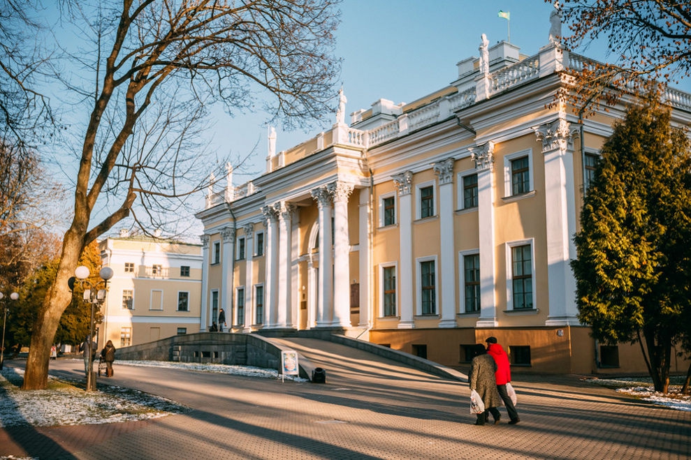 Negara di Eropa yang Bebas Visa Bagi WNI