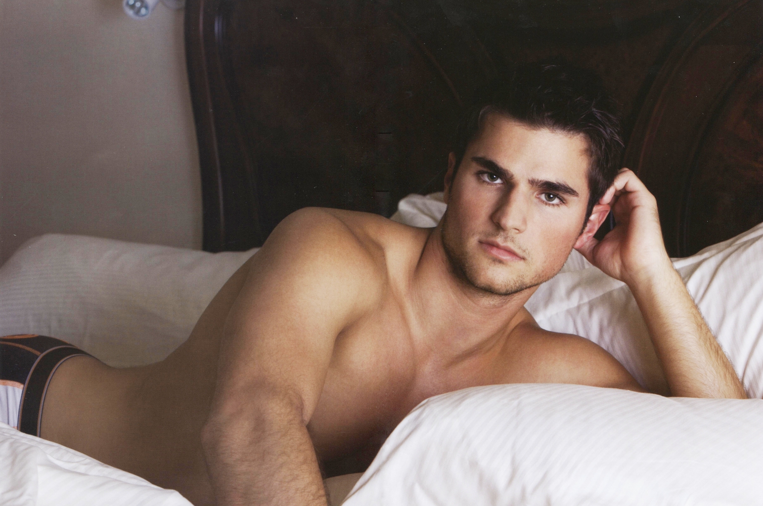 Hal Yang Dipikirkan Pria Saat Bercinta Dengan Anda