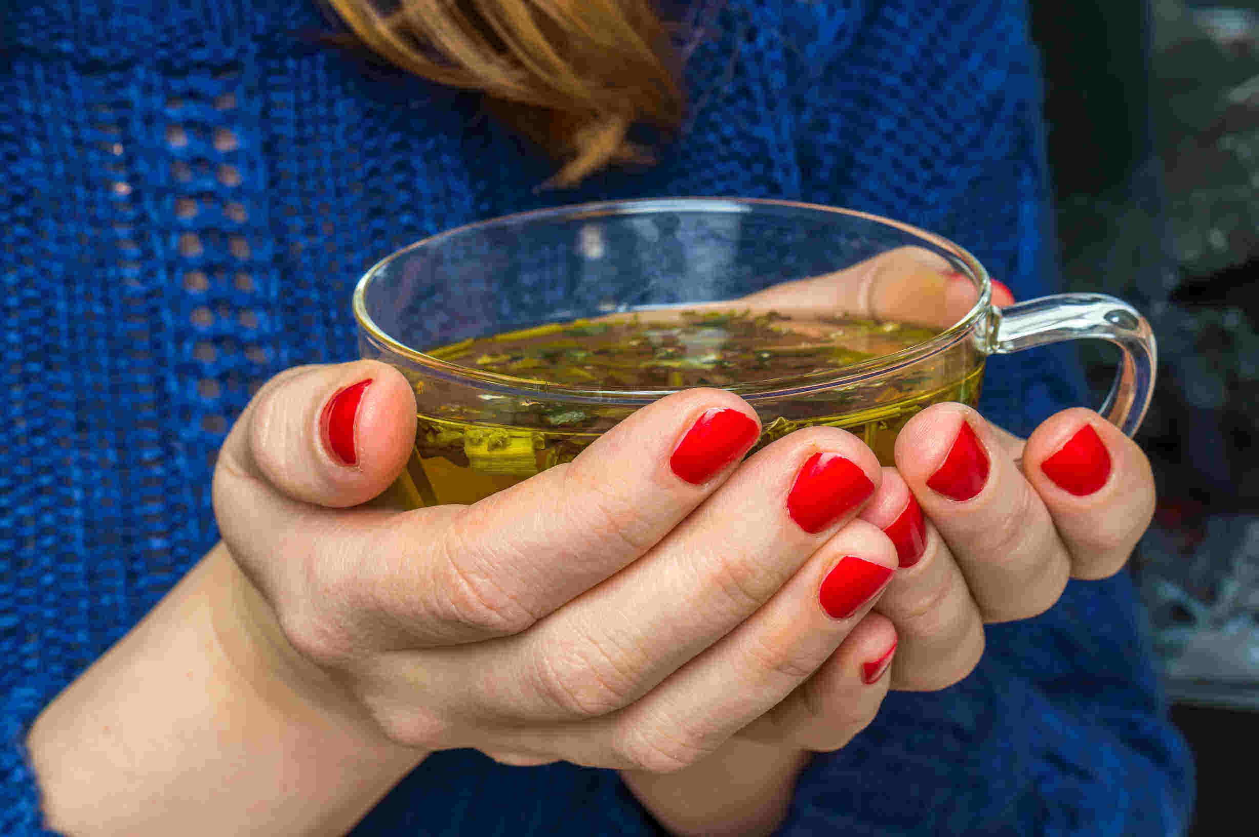 Uh-Oh Minum Terlalu Banyak Teh Hijau Bisa Bikin Mandul!