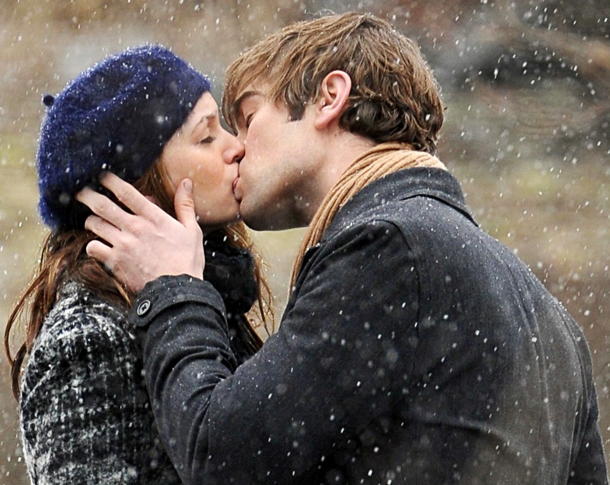 7 Rules To Kiss Him Amazingly