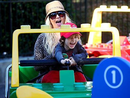 Stars Give Birth in Style