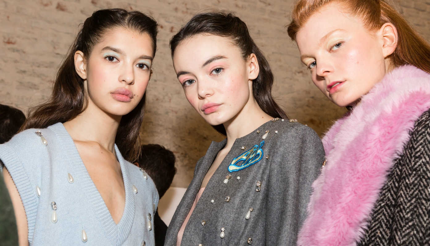 5 Trik Dasar Agar Makeup Kamu Flawless Natural