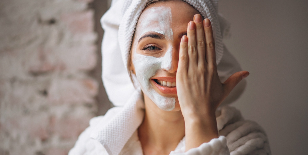 Rekomendasi Masker untuk Kulit Kering Selama Puasa