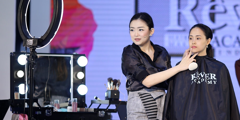 Rêver Academy Sukses Menggelar Art de Beauté Exhibition