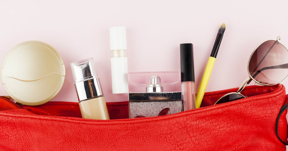 Ramadan Beauty Kit: Ini yang Harus Selalu Kamu Bawa