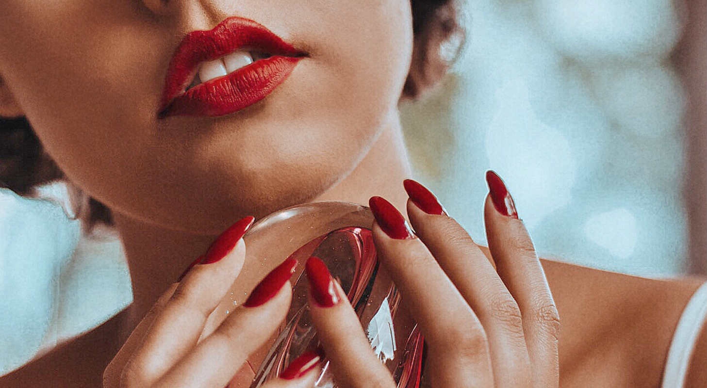 Lipstik Merah Ini Cocok untuk Semua Warna Kulit!