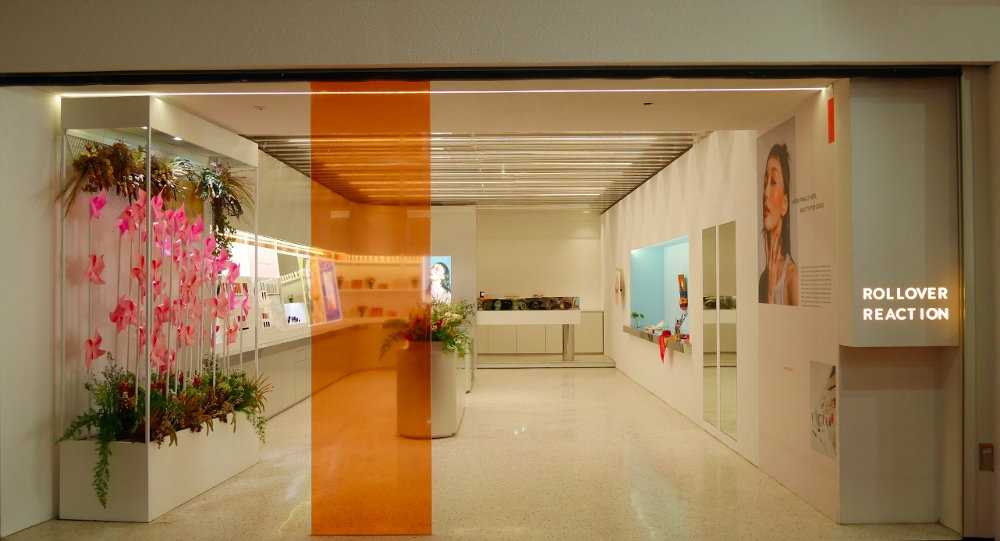 Rollover Reaction Buka Toko Pertama di Plaza Indonesia!