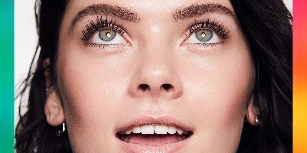 5 Cara Efektif Ini Menghentikan Maskara Dari Luntur