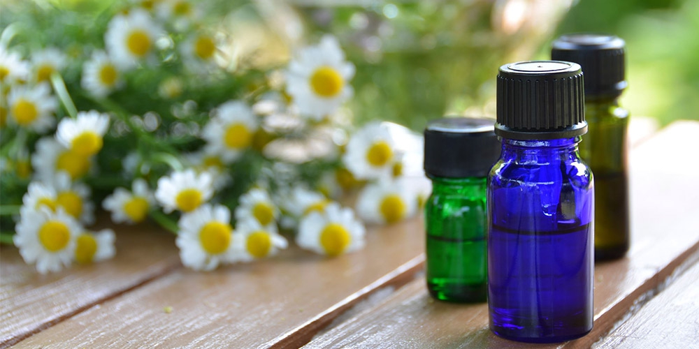 8 Ramuan Essential Oil Ini Bakal Berguna Saat Liburan