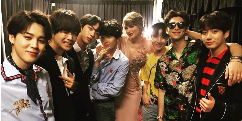 BTS Foto Bersama Taylor Swift di Billboard Music Awards