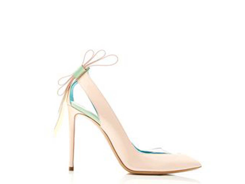 Sepatu untuk Tungkai Kaki Indah