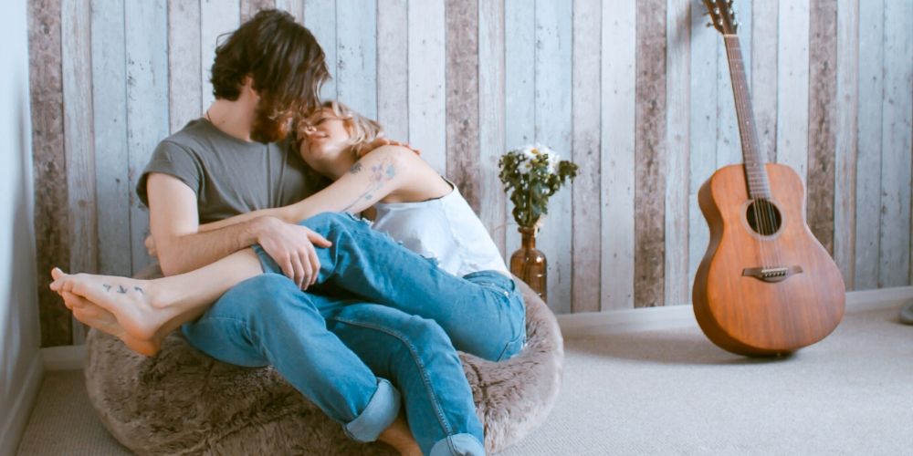 Apakah Boleh Menemui Pasangan Selama Pandemi Virus Corona?