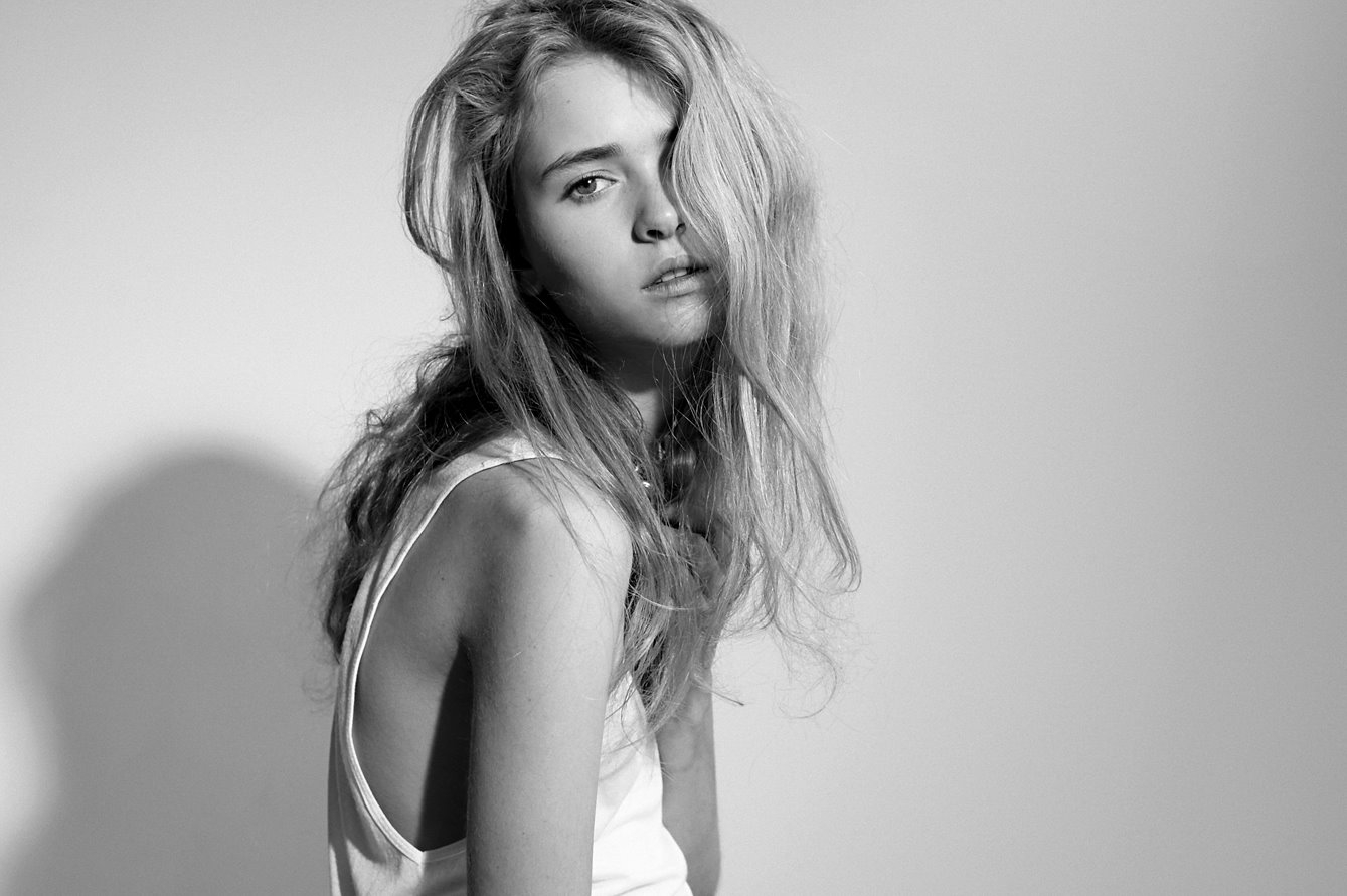 Wanita Kurus Tak Lagi “In Fashion” di Prancis