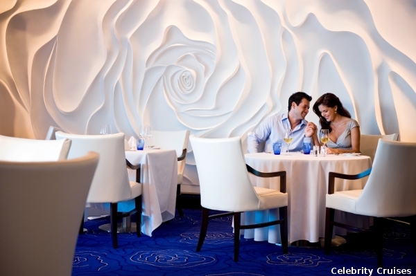 Menikmati Romantisnya Malam