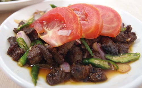 Camilan Nikmat Asli Indonesia